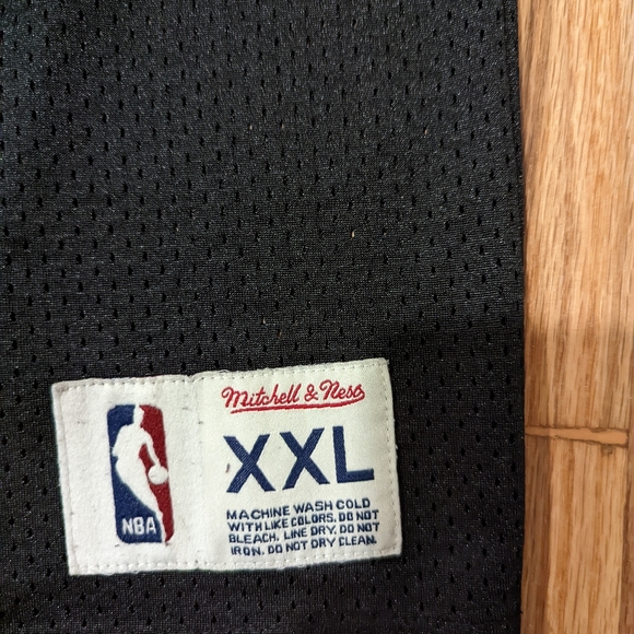 Mitchell & Ness Tank Top - Picture 3 of 5